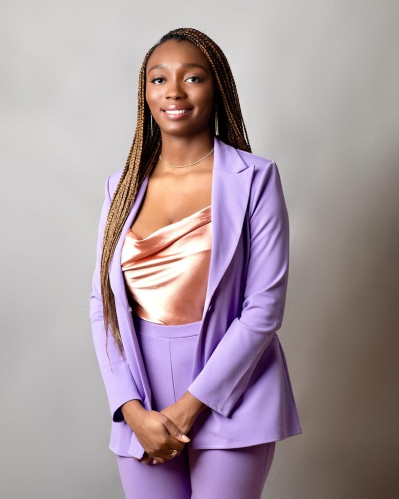 Olutunu Oyelola
